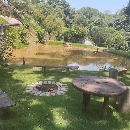 Chacara Recanto Das Pedras Para 8 Pessoas Serra Negra  Eksteriør bilde
