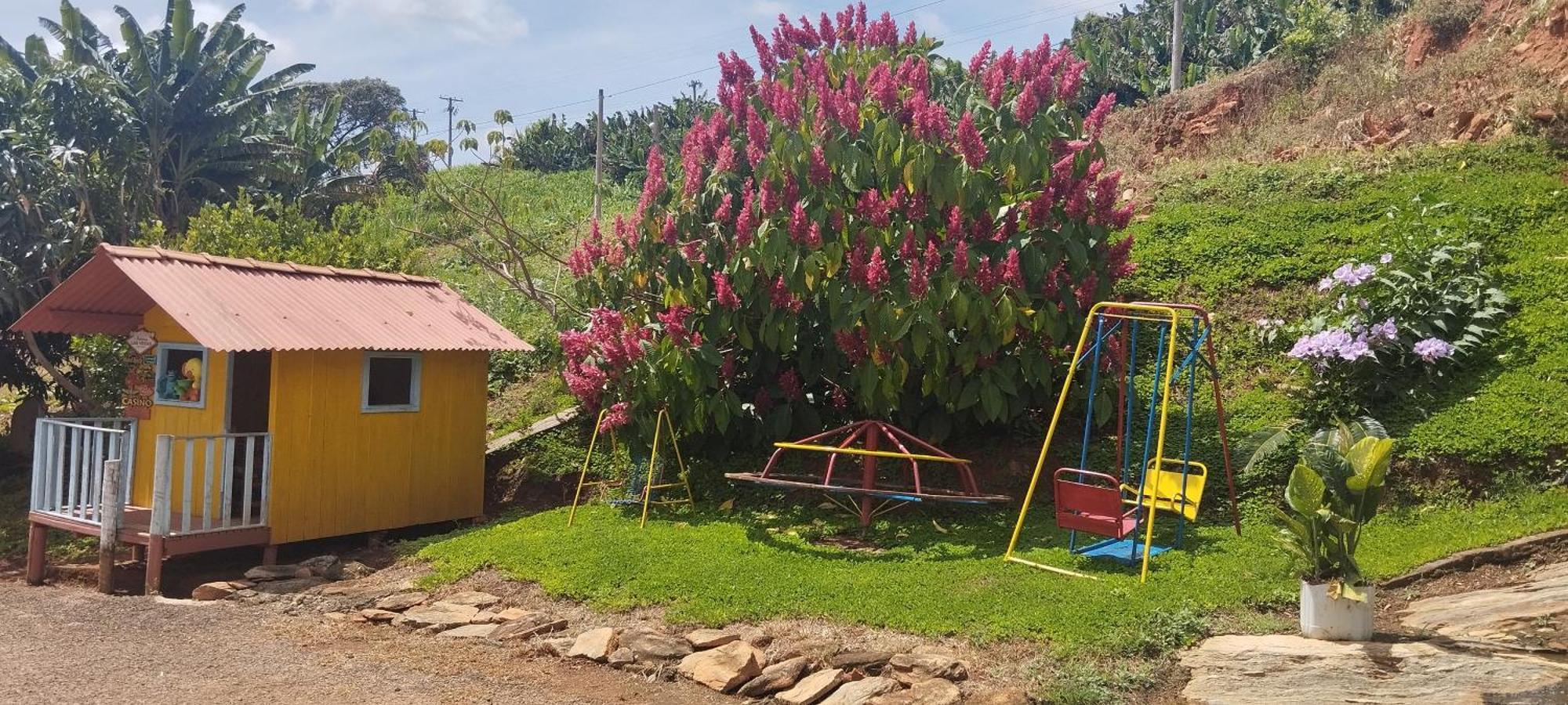Chacara Recanto Das Pedras Para 8 Pessoas Serra Negra  Eksteriør bilde